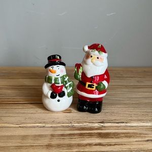 Pfaltzgraff Snowman and Santa Claus Salt and Pepper Shaker Set